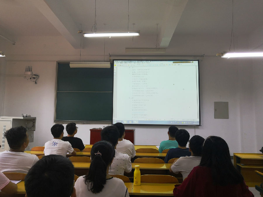 活动照片 (3).jpg 活动照片 (3).jpg