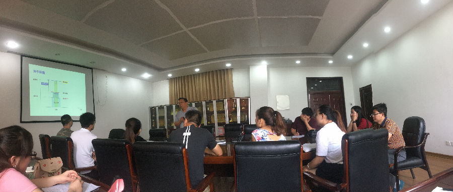 我院工程管理方向举办第三次研究生学术论坛.jpg 我院工程管理方向举办第三次研究生学术论坛.jpg