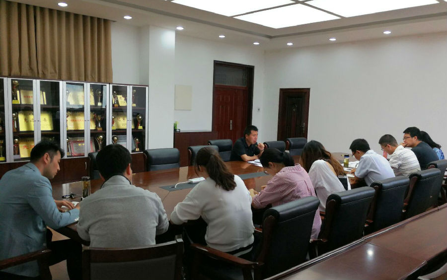 土木工程学院召开学期中学生工作推进会.jpg 土木工程学院召开学期中学生工作推进会.jpg